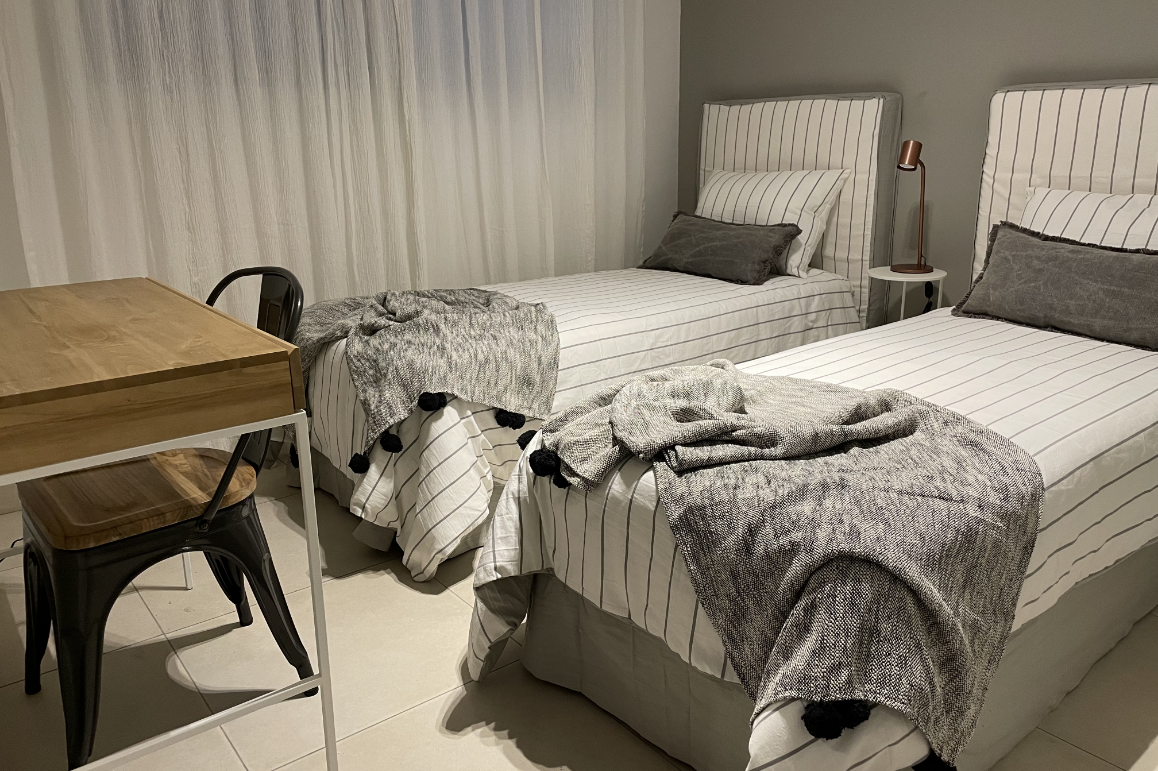cuarto-dormitorio-interiorismo-larralde-spelzini-oficina